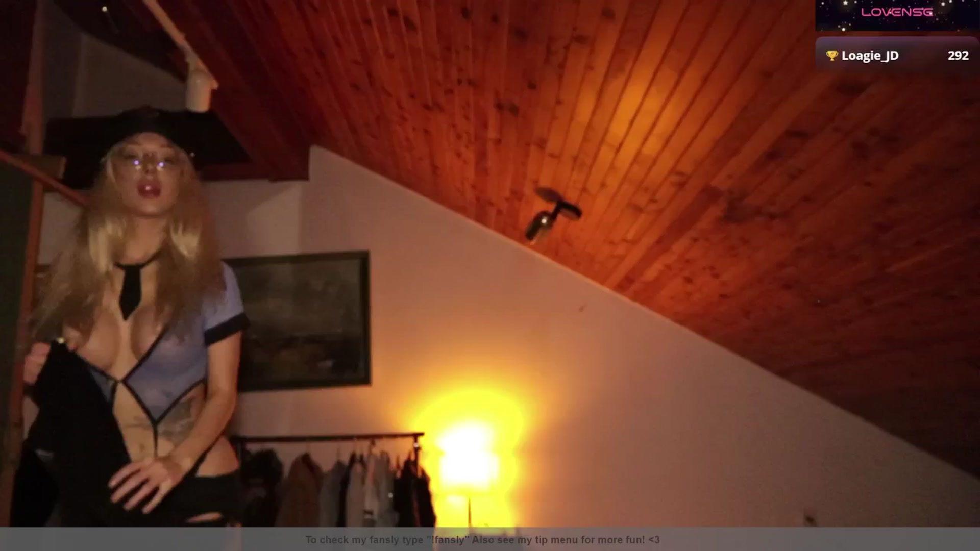 Gallery image thumbnail from AmeliaRussso's myfreecams stream on, 10/25/2025, 10:20 image 5 of 20