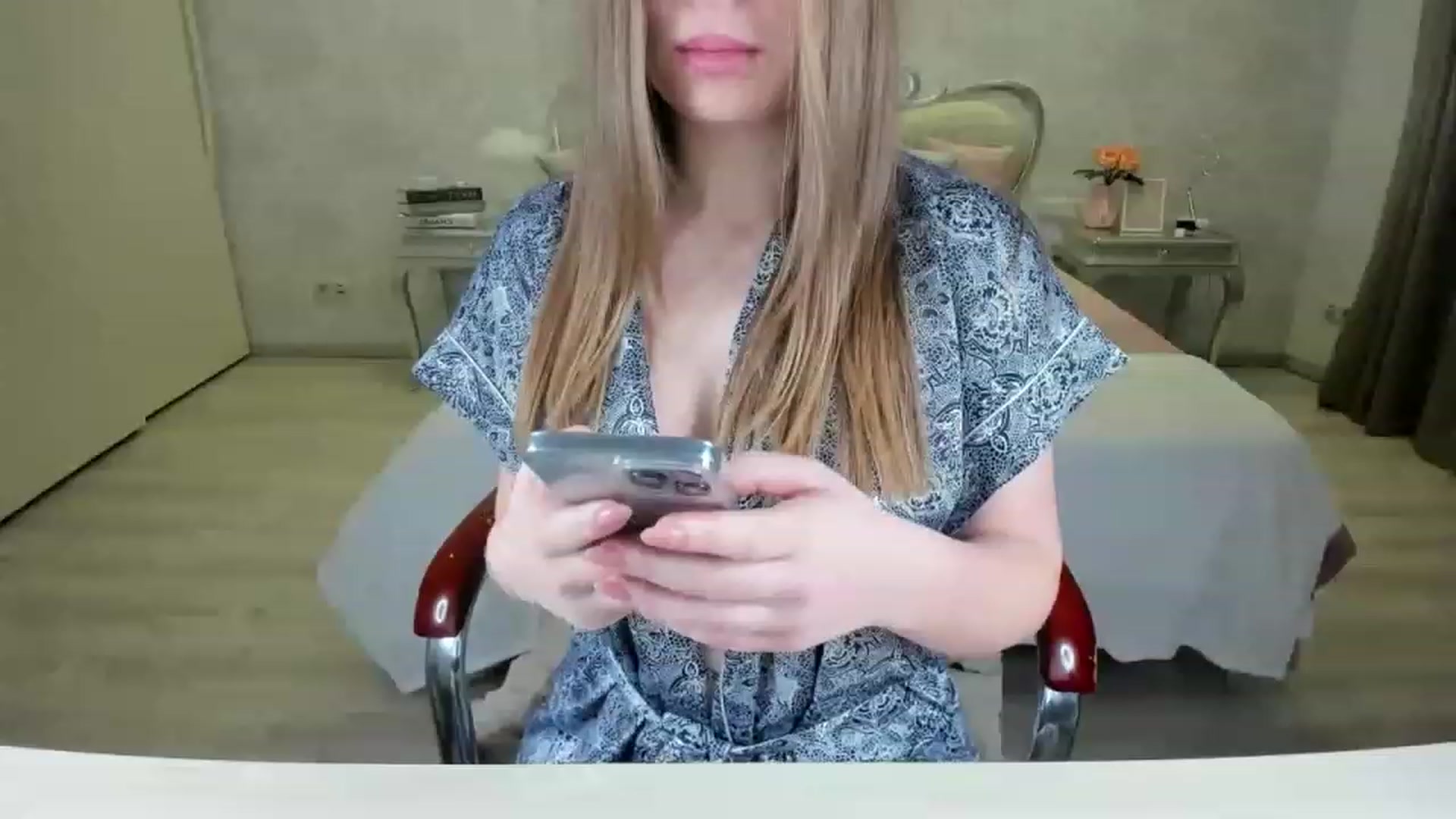 Gallery image thumbnail from AmeliaSue's myfreecams stream on, 01/15/2023, 08:22 image 15 of 20