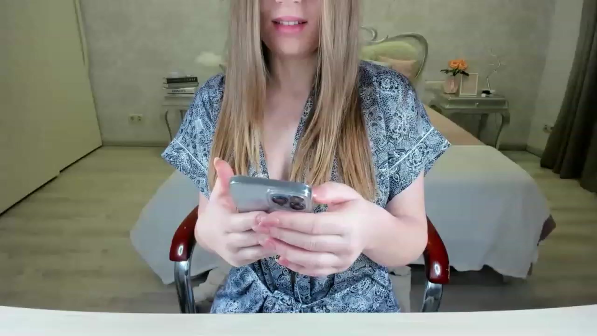 Gallery image thumbnail from AmeliaSue's myfreecams stream on, 01/15/2023, 08:22 image 14 of 20