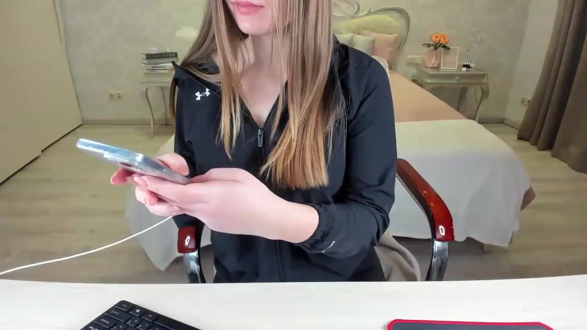 Gallery image thumbnail from AmeliaSue's myfreecams stream on, 01/15/2023, 18:20 image 6 of 20