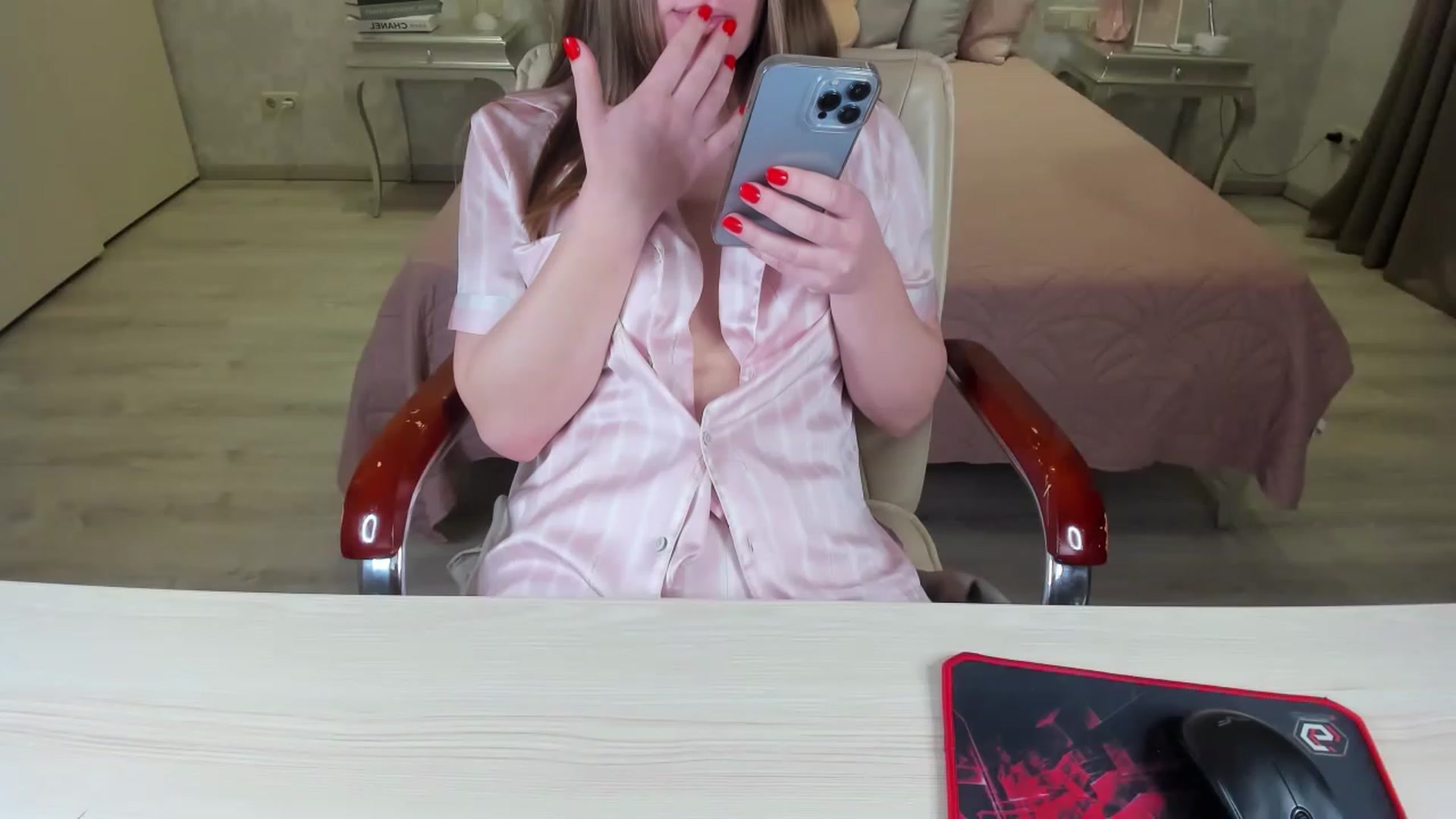 Gallery image thumbnail from AmeliaSue's myfreecams stream on, 01/21/2023, 11:27 image 19 of 20