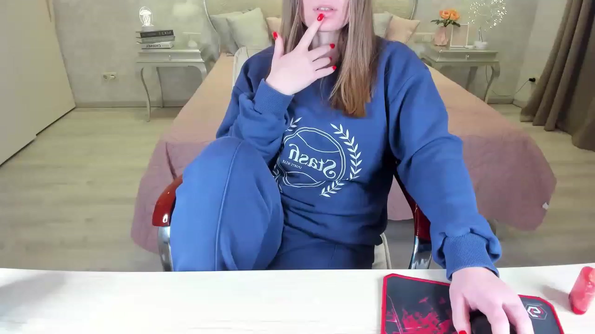 Gallery image thumbnail from AmeliaSue's myfreecams stream on, 01/21/2023, 17:59 image 11 of 20