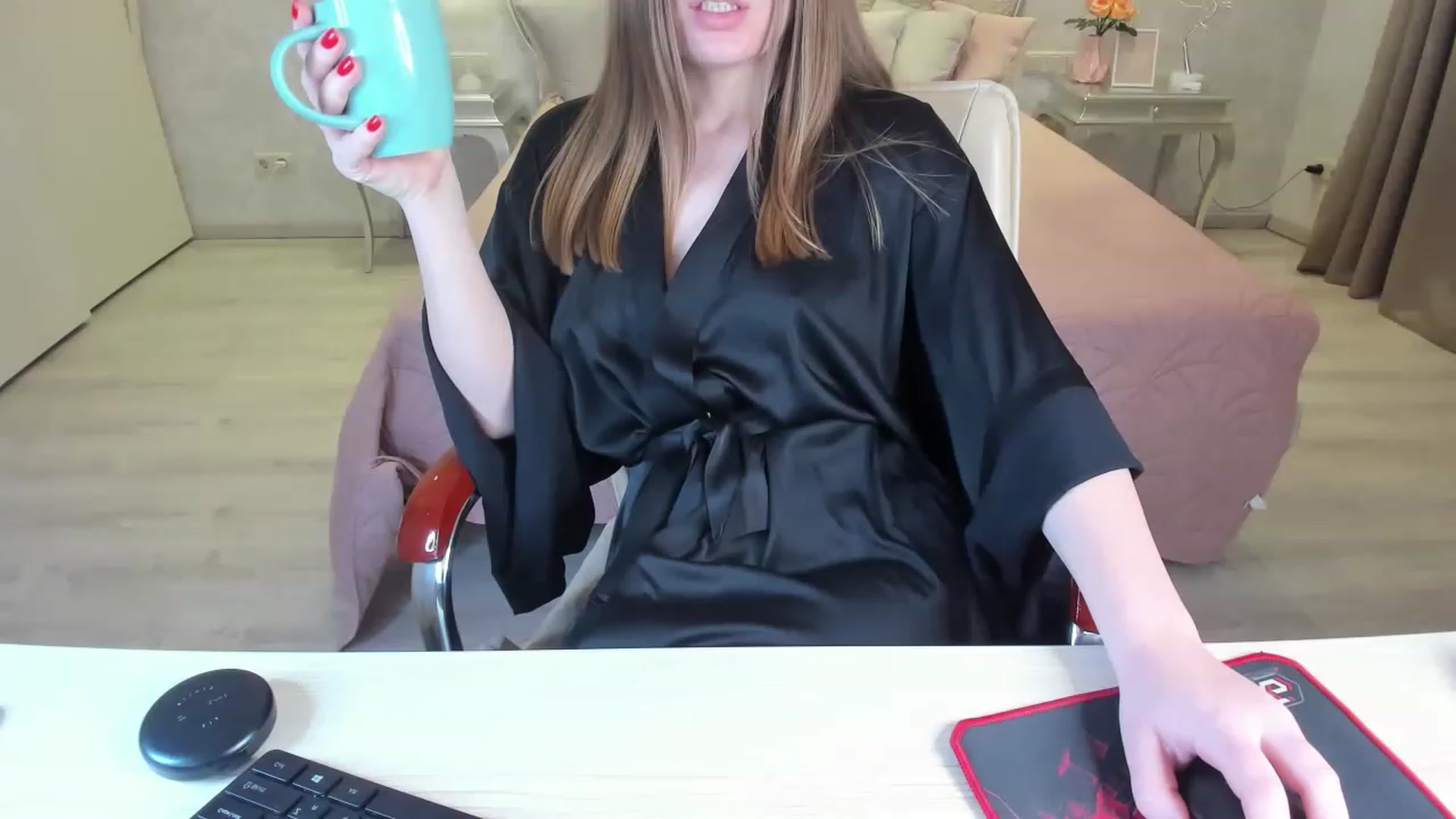 Gallery image thumbnail from AmeliaSue's myfreecams stream on, 01/22/2023, 14:38 image 1 of 20
