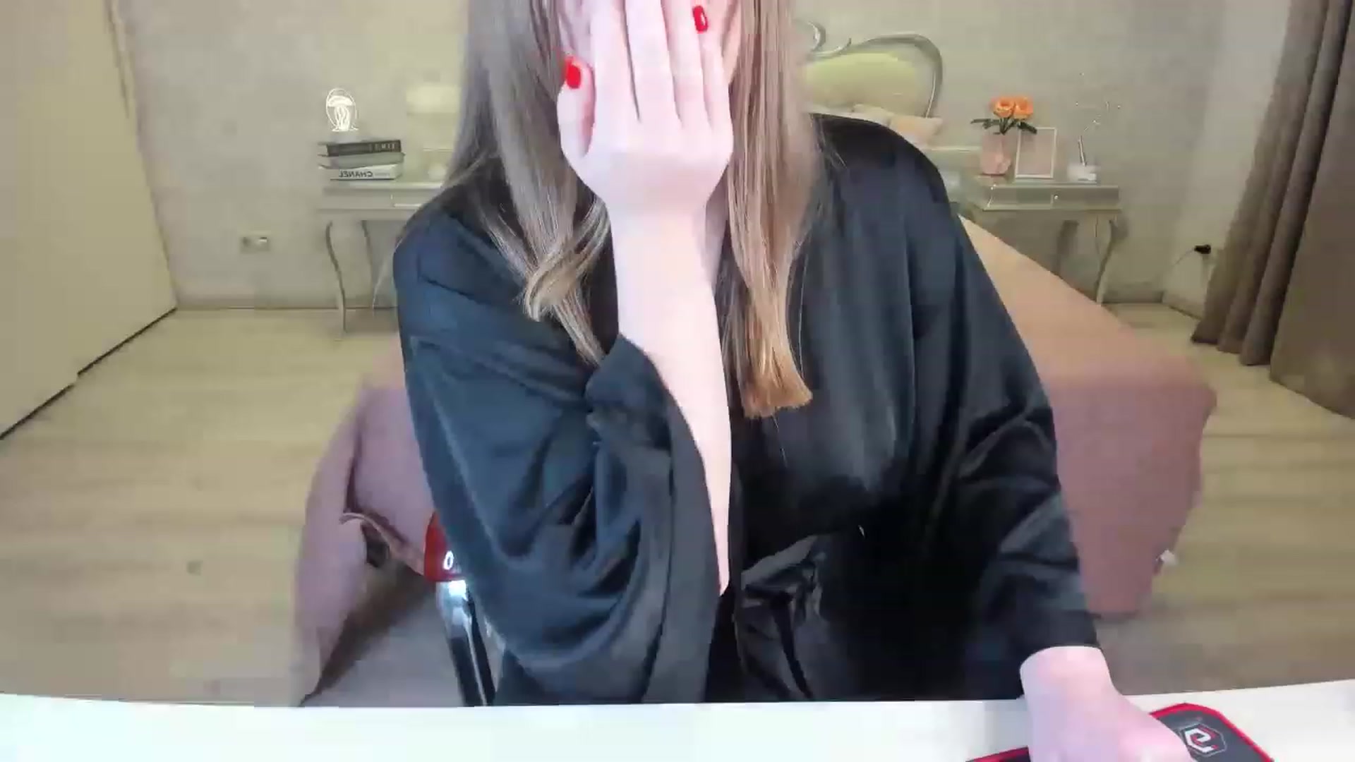 Gallery image thumbnail from AmeliaSue's myfreecams stream on, 01/22/2023, 15:29 image 7 of 20
