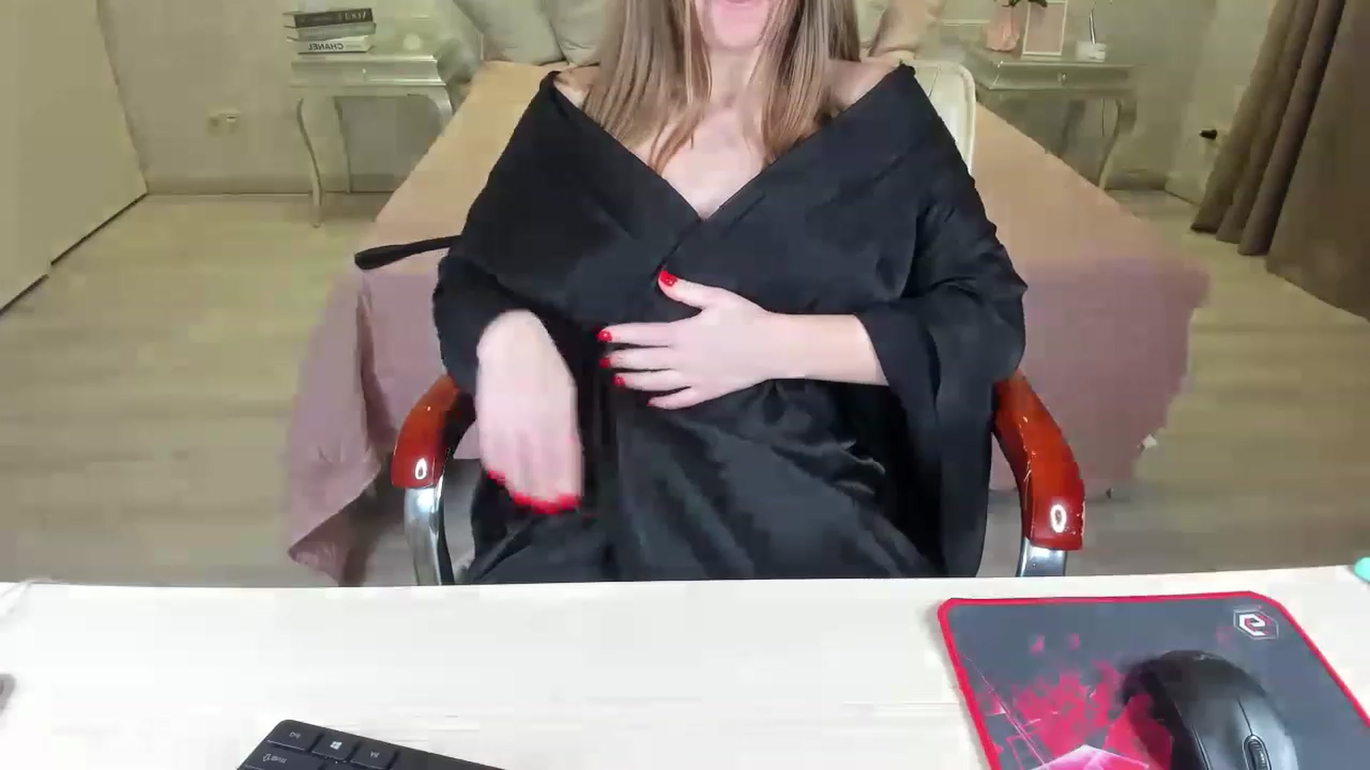 Gallery image thumbnail from AmeliaSue's myfreecams stream on, 01/22/2023, 18:05 image 20 of 20