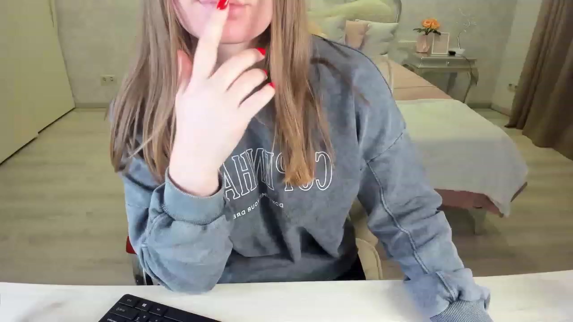 Gallery image thumbnail from AmeliaSue's myfreecams stream on, 01/29/2023, 18:01 image 14 of 20