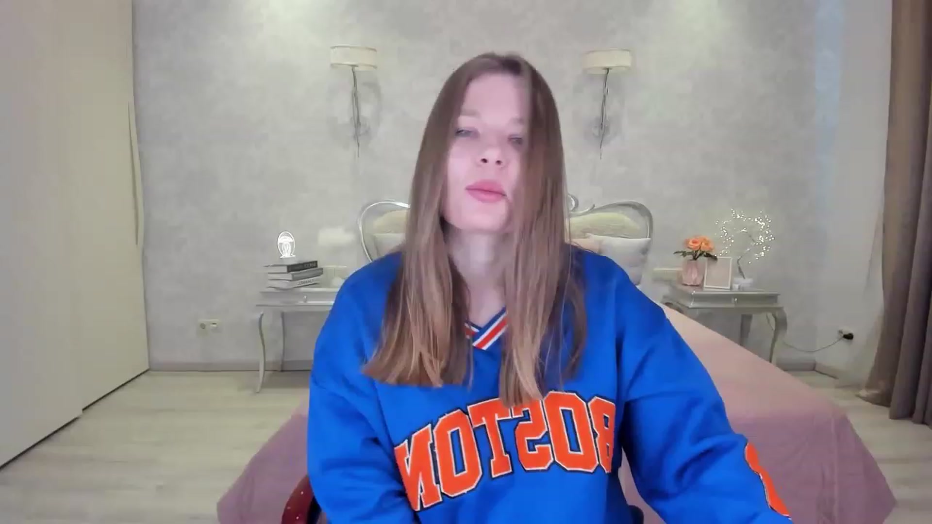 Gallery image thumbnail from AmeliaSue's myfreecams stream on, 02/07/2023, 13:17 image 13 of 20