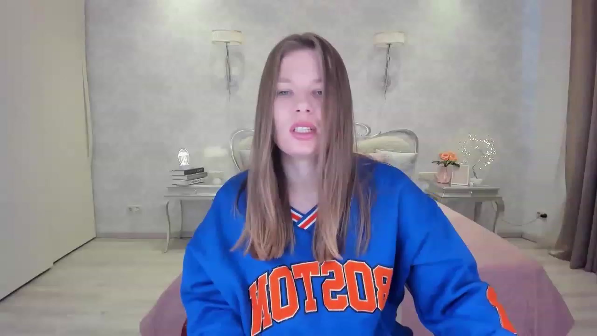 Gallery image thumbnail from AmeliaSue's myfreecams stream on, 02/07/2023, 13:17 image 14 of 20