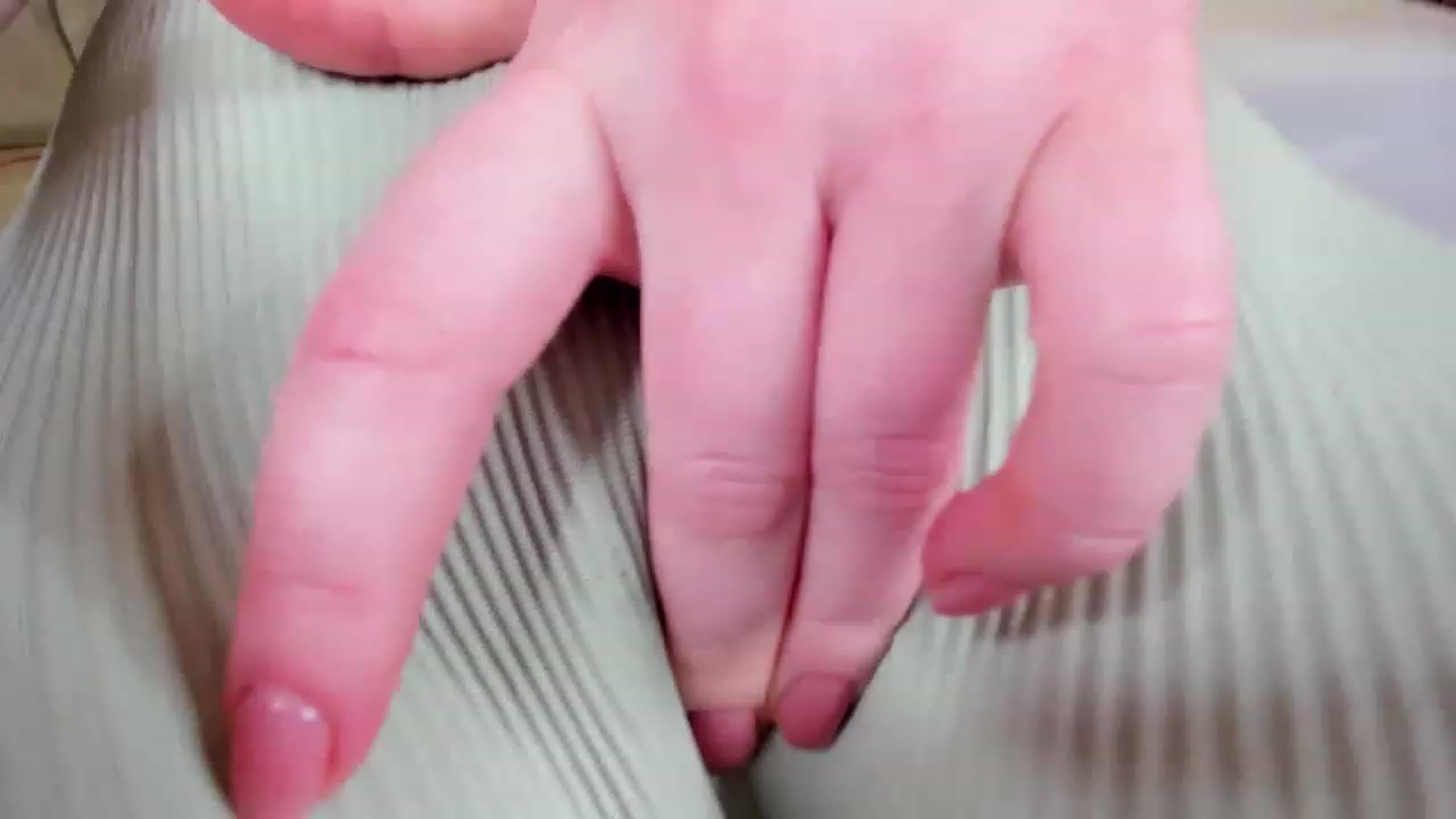 Gallery image thumbnail from AmeliaSue's myfreecams stream on, 02/18/2023, 15:15 image 3 of 20