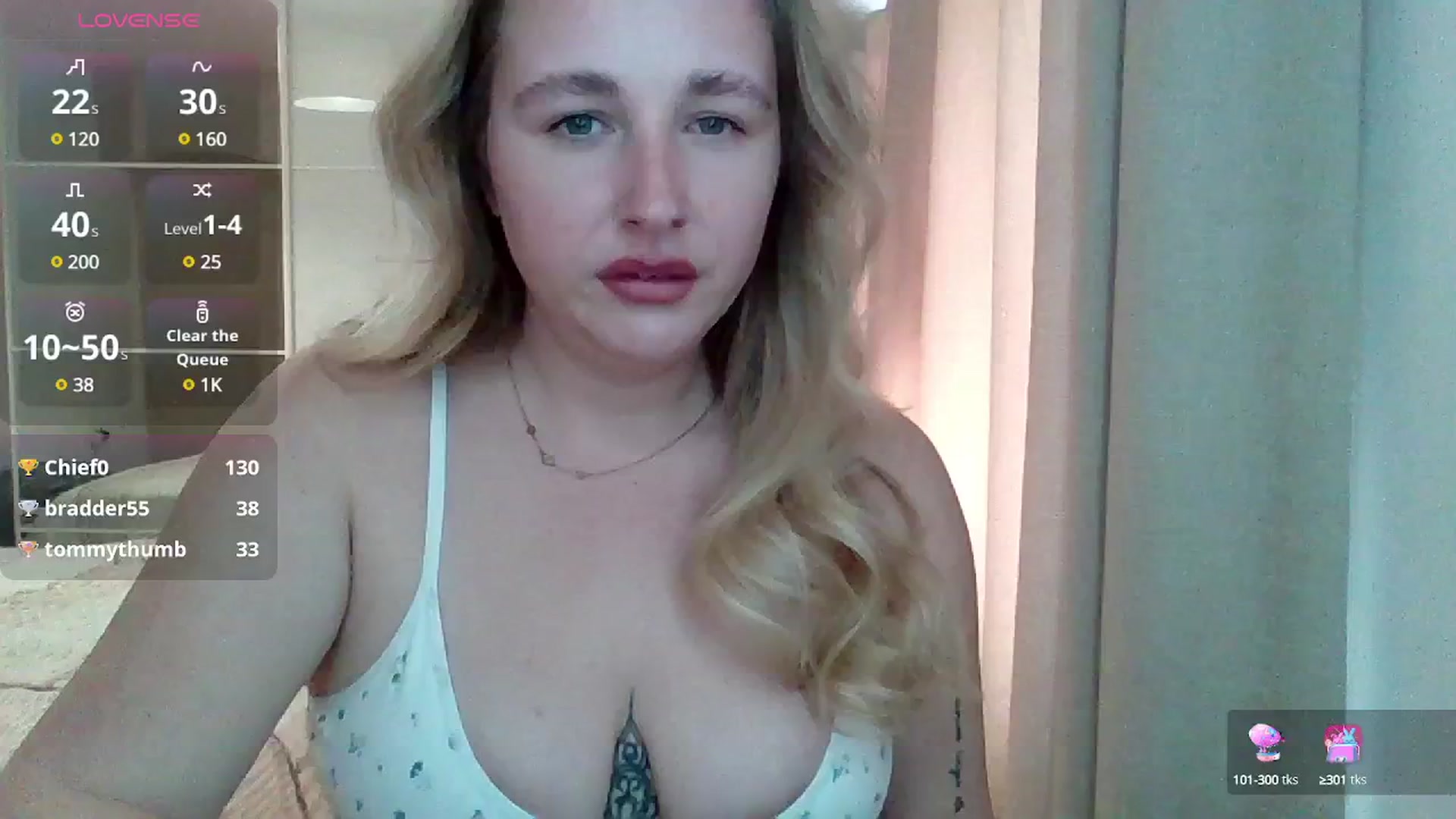 Gallery image thumbnail from Ameliaa98's myfreecams stream on, 04/12/2025, 09:18 image 10 of 20