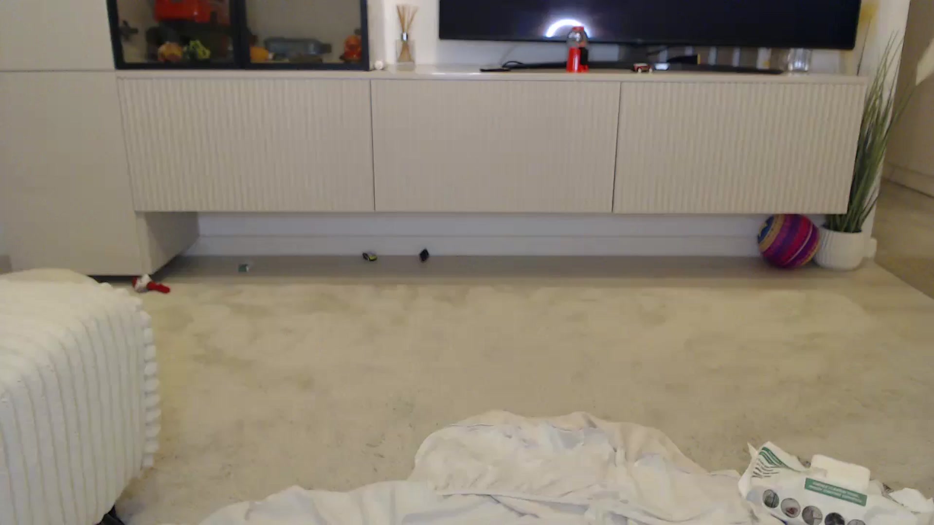 Gallery image thumbnail from AmelieSander's myfreecams stream on, 08/07/2025, 17:16 image 14 of 20