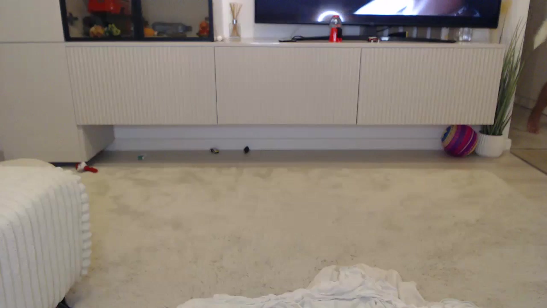 Gallery image thumbnail from AmelieSander's myfreecams stream on, 08/07/2025, 21:20 image 9 of 20