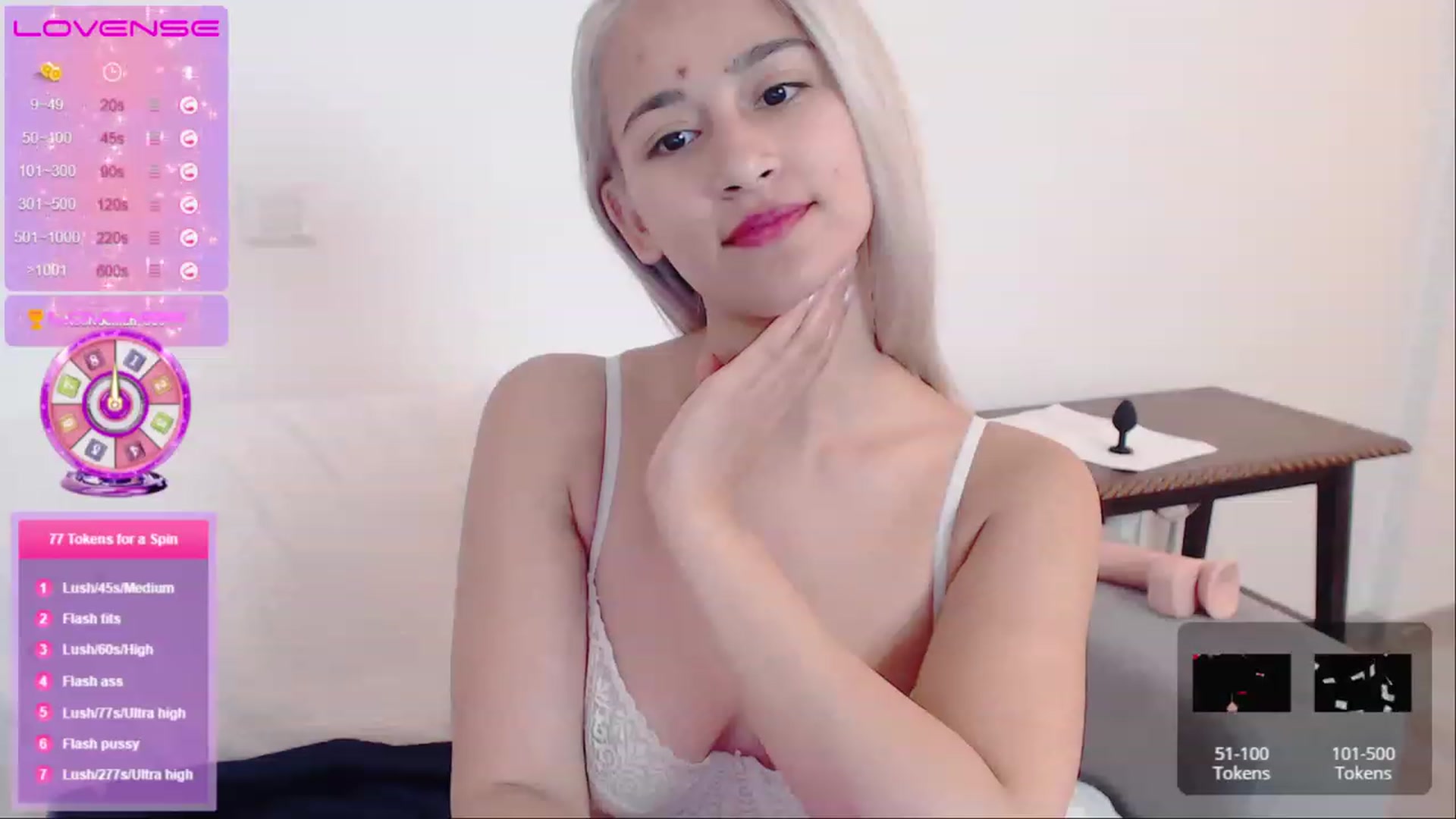 Gallery image thumbnail from Ameliehostess's myfreecams stream on, 03/12/2023, 08:16 image 13 of 20