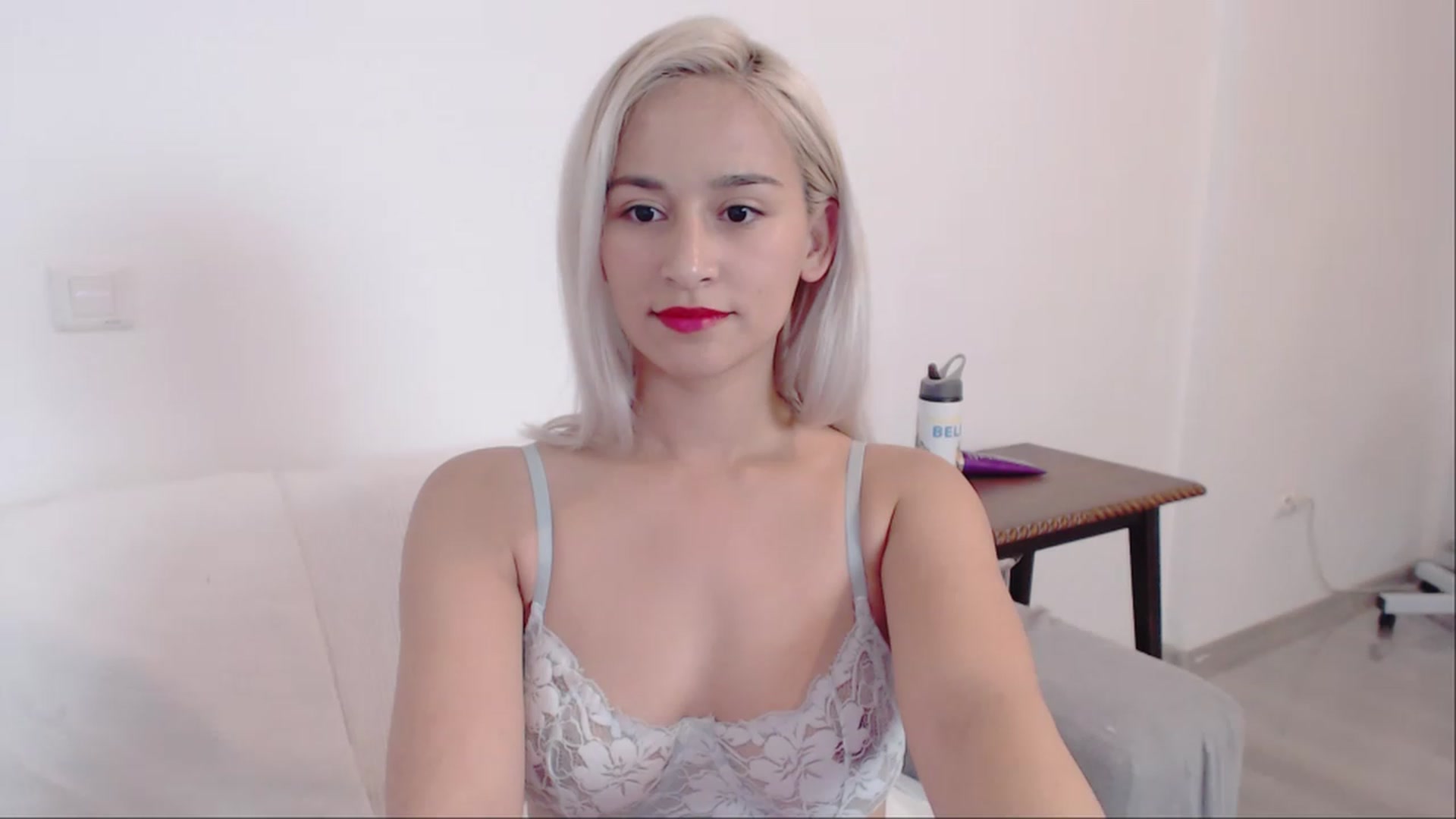 Gallery image thumbnail from Ameliehostess's myfreecams stream on, 03/24/2023, 20:44 image 11 of 20