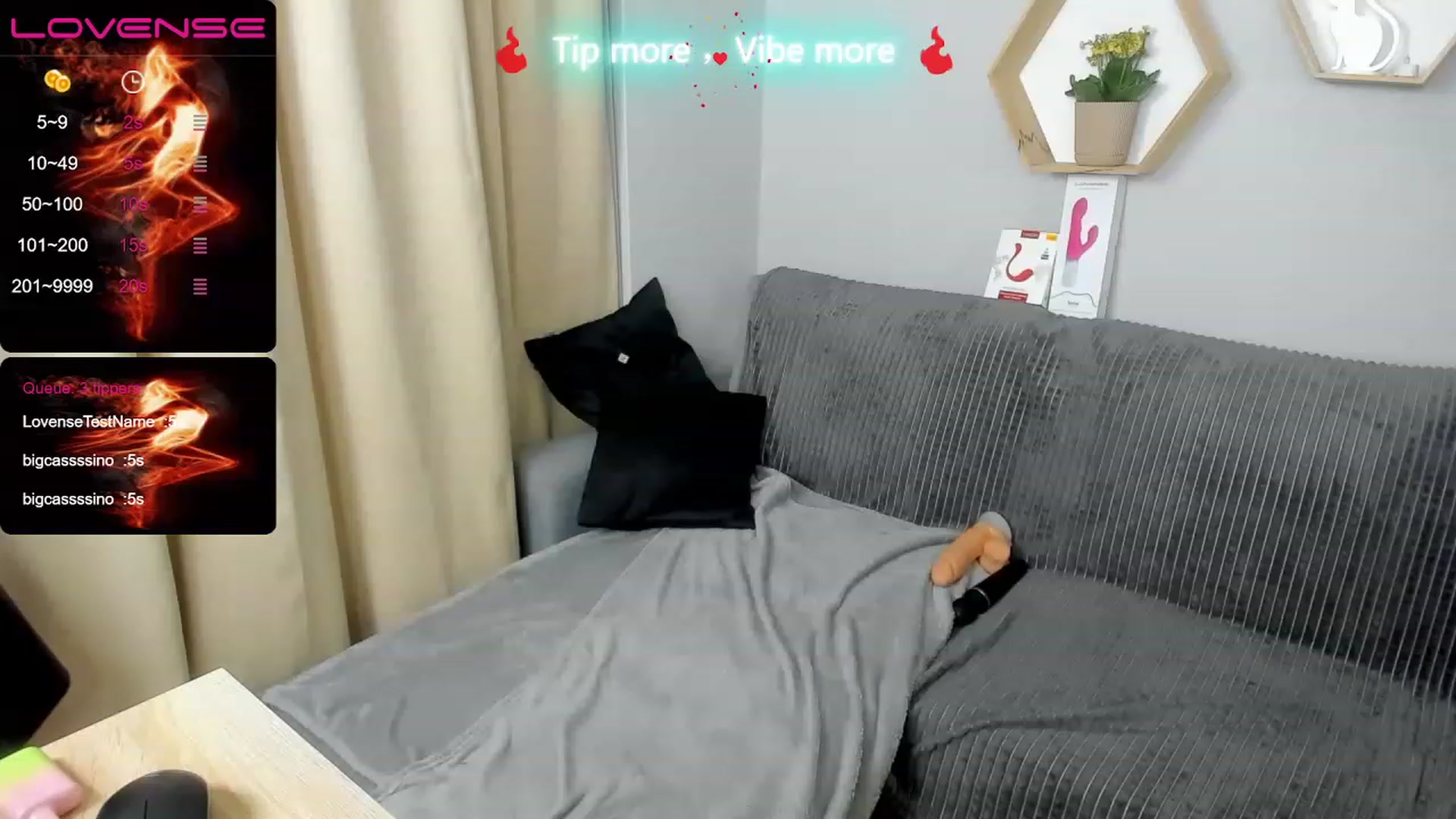 Gallery image thumbnail from AmelliaKim's myfreecams stream on, 11/21/2022, 17:59 image 5 of 20