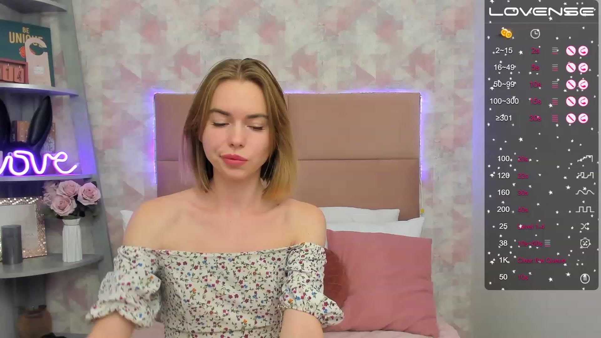 Gallery image thumbnail from AmelyKay's myfreecams stream on, 11/20/2022, 23:04 image 17 of 20