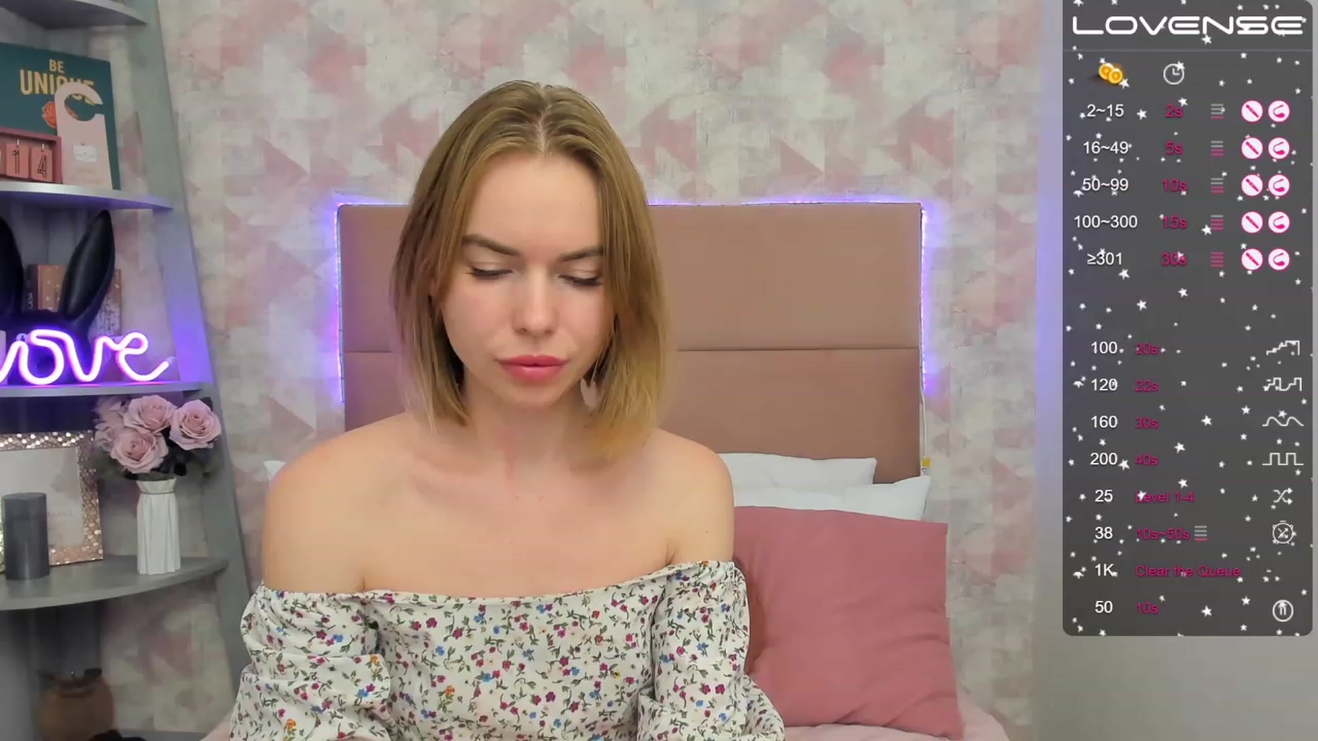 Gallery image thumbnail from AmelyKay's myfreecams stream on, 11/20/2022, 23:04 image 16 of 20