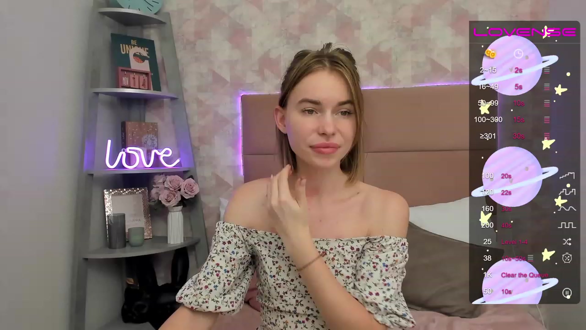 Gallery image thumbnail from AmelyKay's myfreecams stream on, 11/28/2022, 16:54 image 5 of 20
