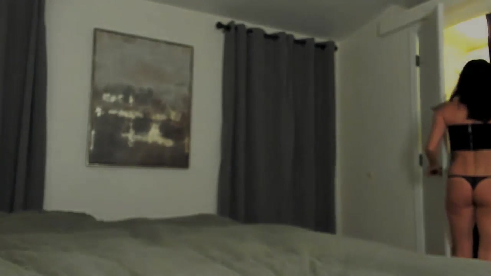Gallery image thumbnail from Amelya__'s myfreecams stream on, 12/26/2025, 04:31 image 9 of 20