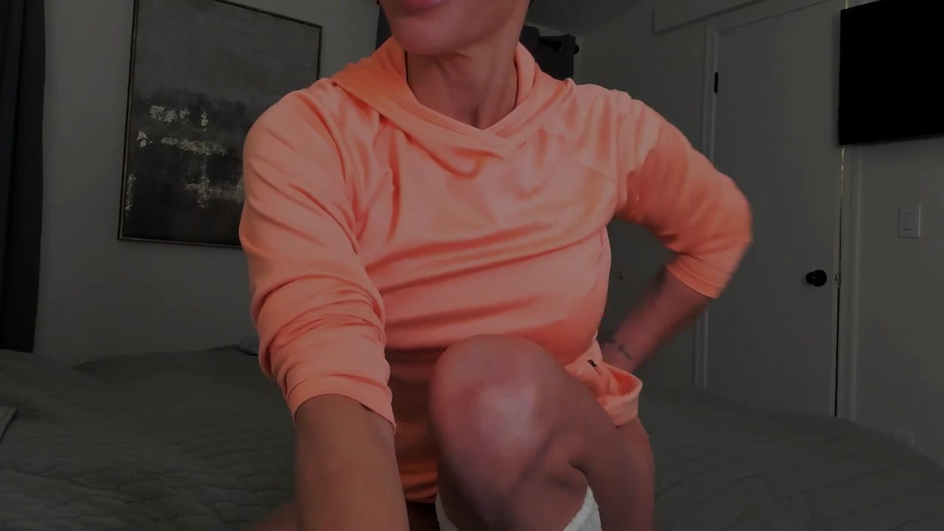 Gallery image thumbnail from Amelya__'s myfreecams stream on, 01/02/2026, 06:02 image 11 of 20