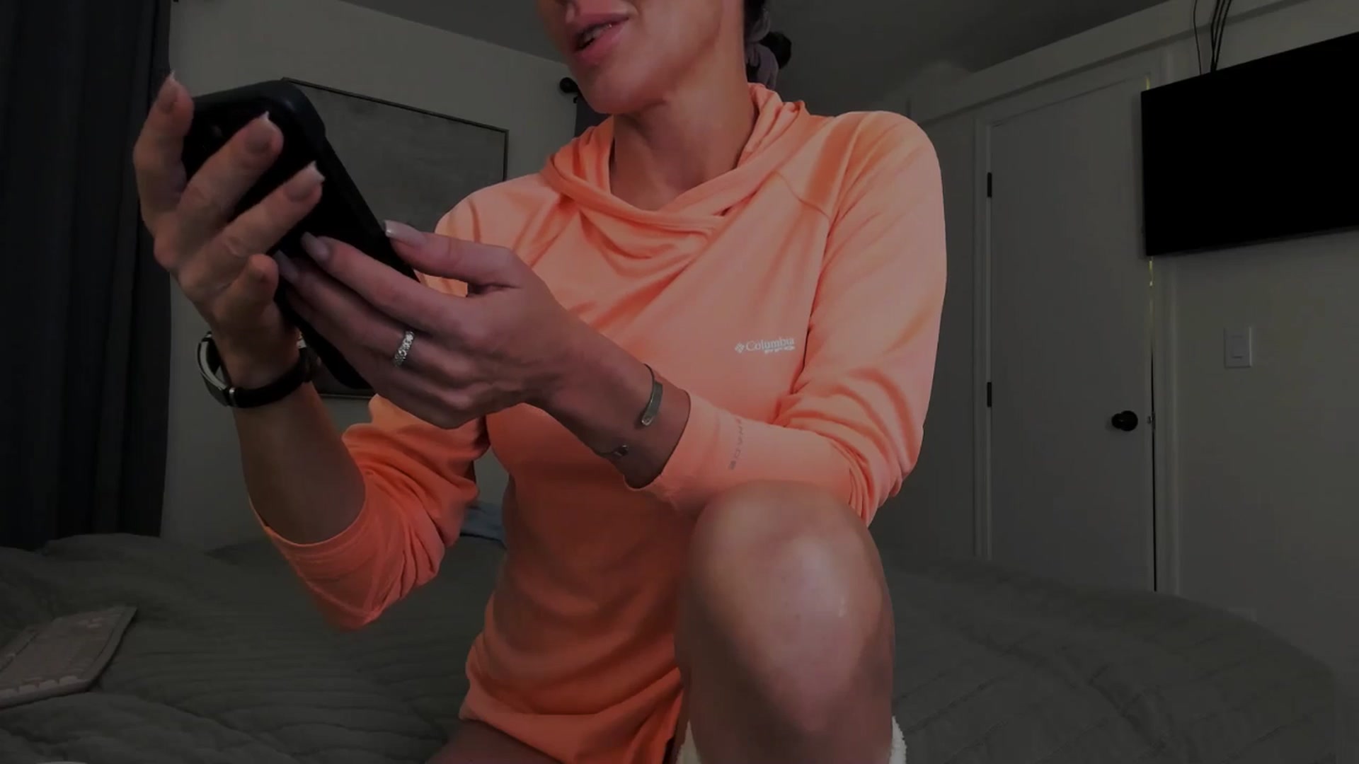 Gallery image thumbnail from Amelya__'s myfreecams stream on, 01/02/2026, 06:32 image 13 of 20