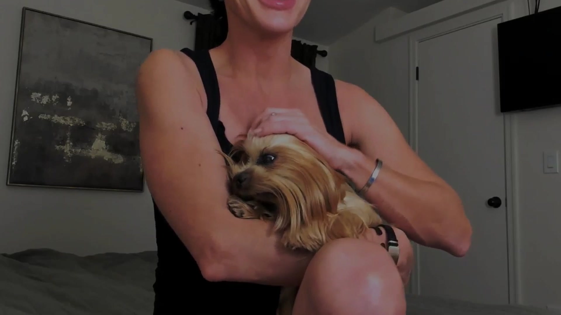 Gallery image thumbnail from Amelya__'s myfreecams stream on, 01/08/2026, 03:56 image 8 of 20