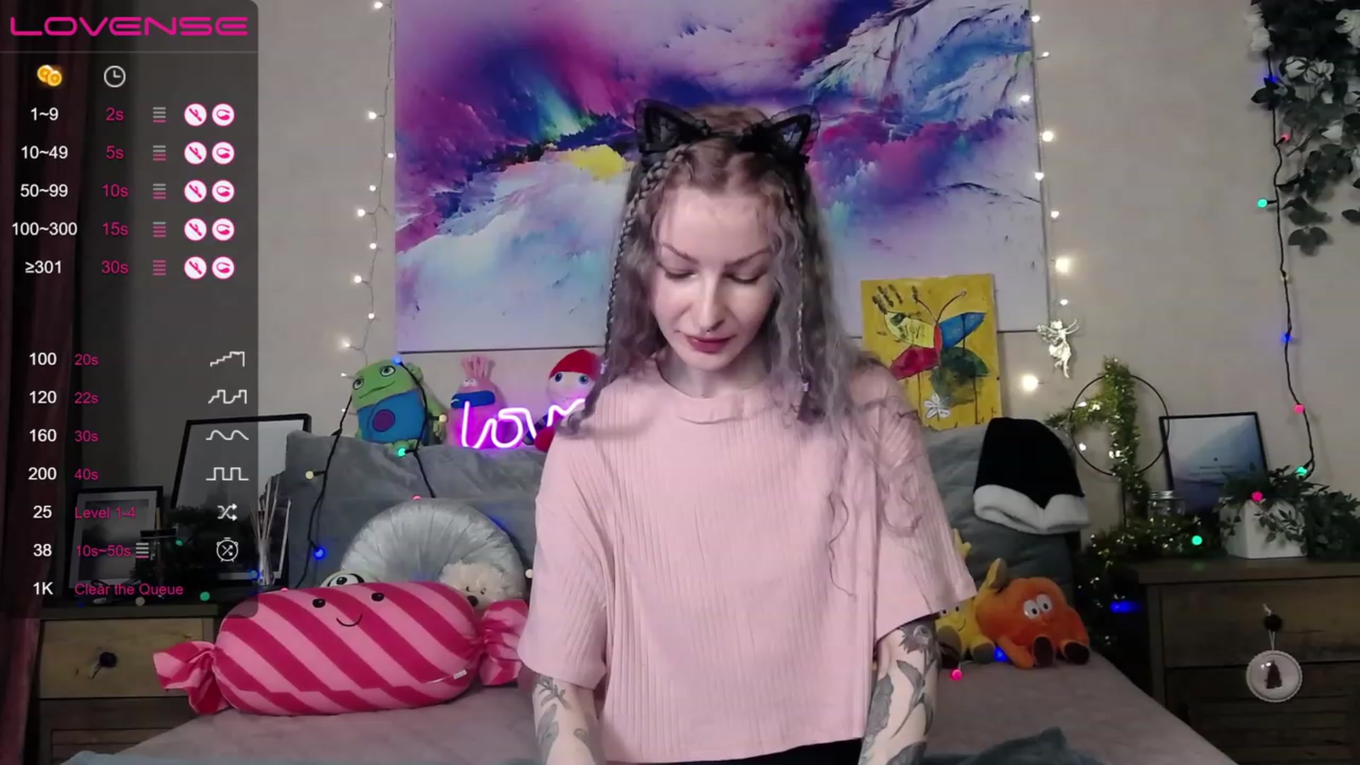 Gallery image thumbnail from Amerilyse's myfreecams stream on, 12/16/2022, 10:04 image 2 of 20