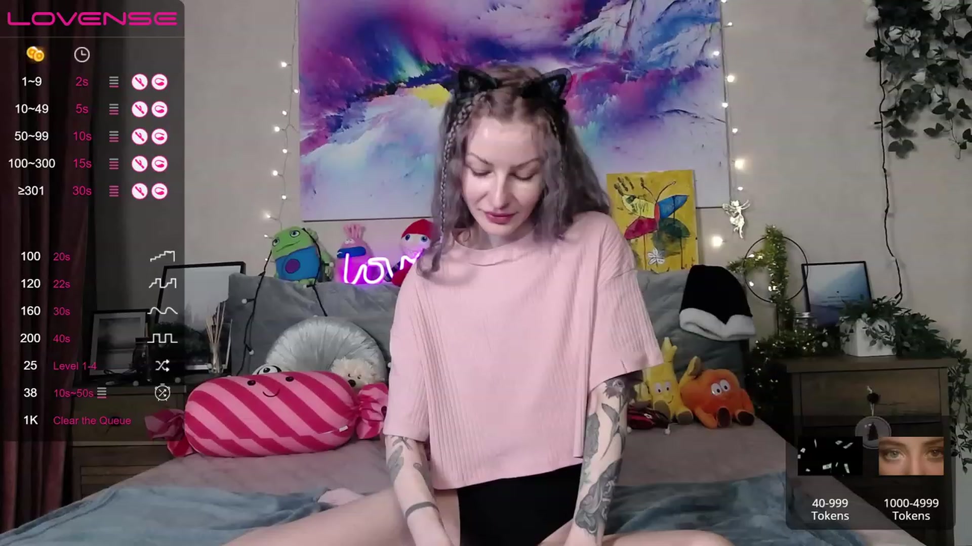Gallery image thumbnail from Amerilyse's myfreecams stream on, 12/16/2022, 11:40 image 18 of 20