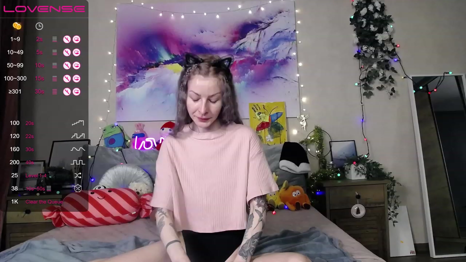 Gallery image thumbnail from Amerilyse's myfreecams stream on, 12/16/2022, 13:37 image 15 of 20