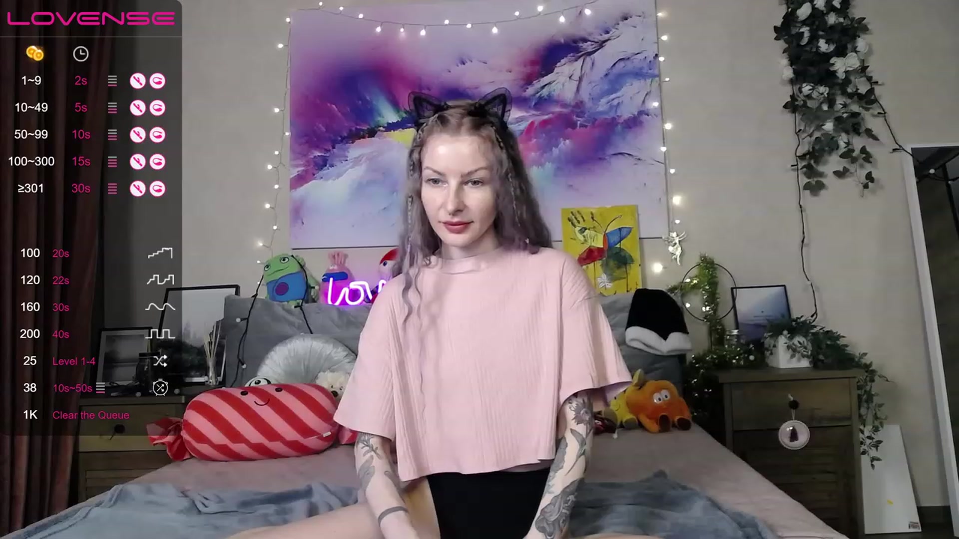 Gallery image thumbnail from Amerilyse's myfreecams stream on, 12/16/2022, 13:37 image 12 of 20