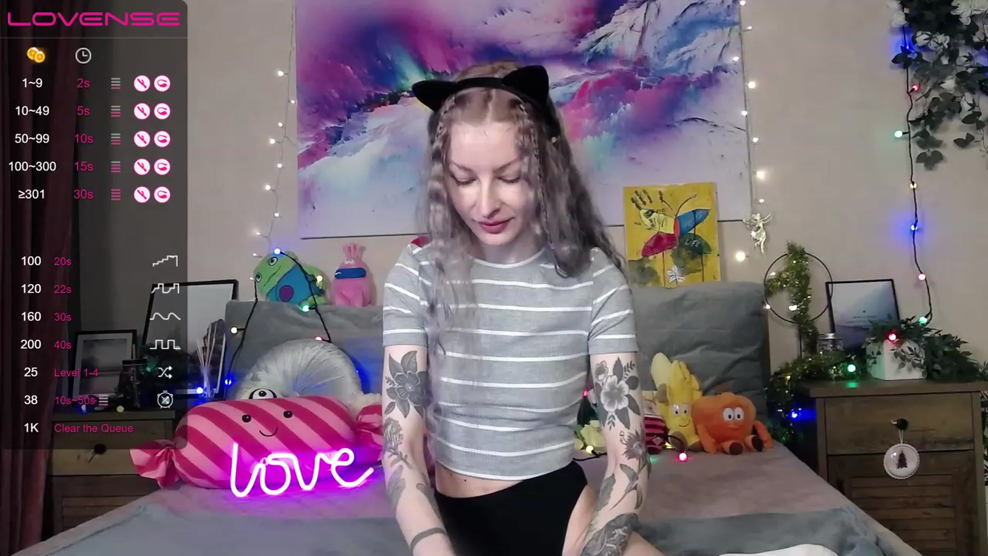 Gallery image thumbnail from Amerilyse's myfreecams stream on, 12/19/2022, 12:28 image 4 of 20