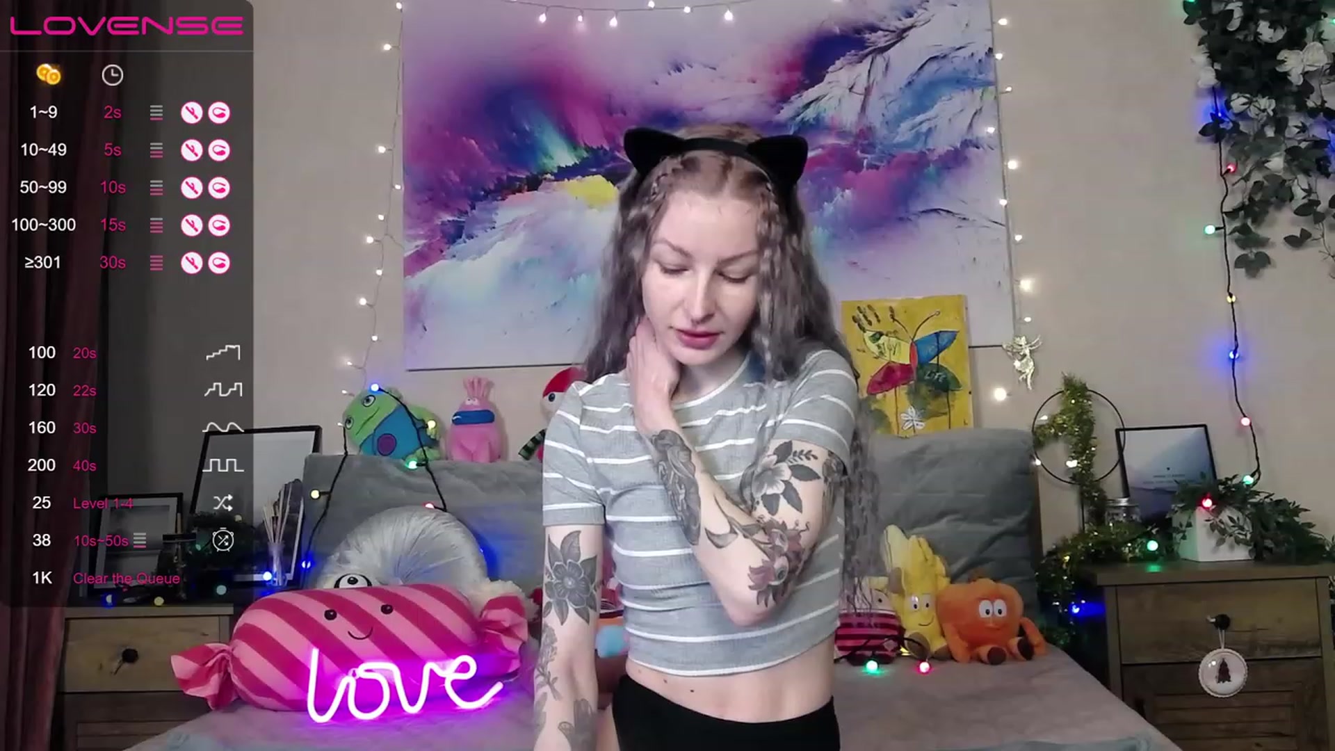 Gallery image thumbnail from Amerilyse's myfreecams stream on, 12/19/2022, 12:28 image 3 of 20