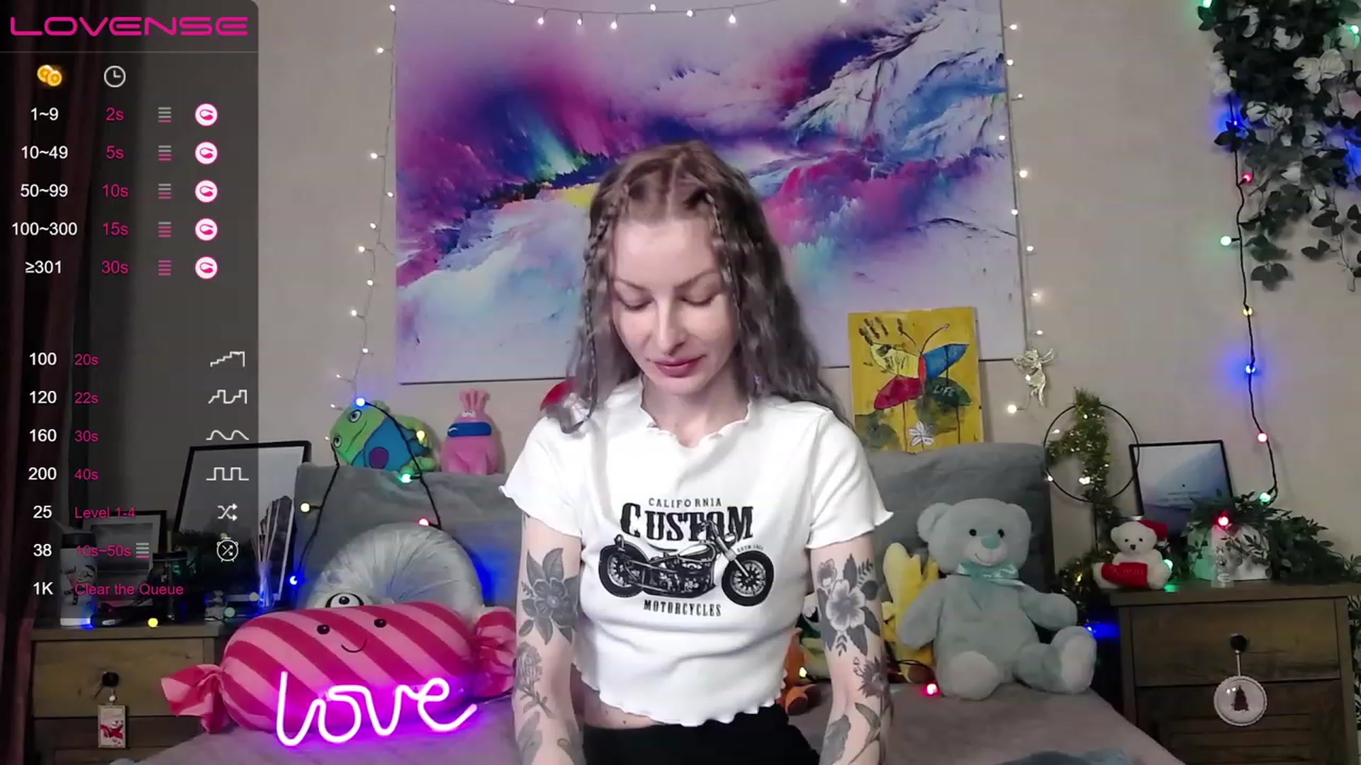 Gallery image thumbnail from Amerilyse's myfreecams stream on, 12/20/2022, 09:59 image 16 of 20