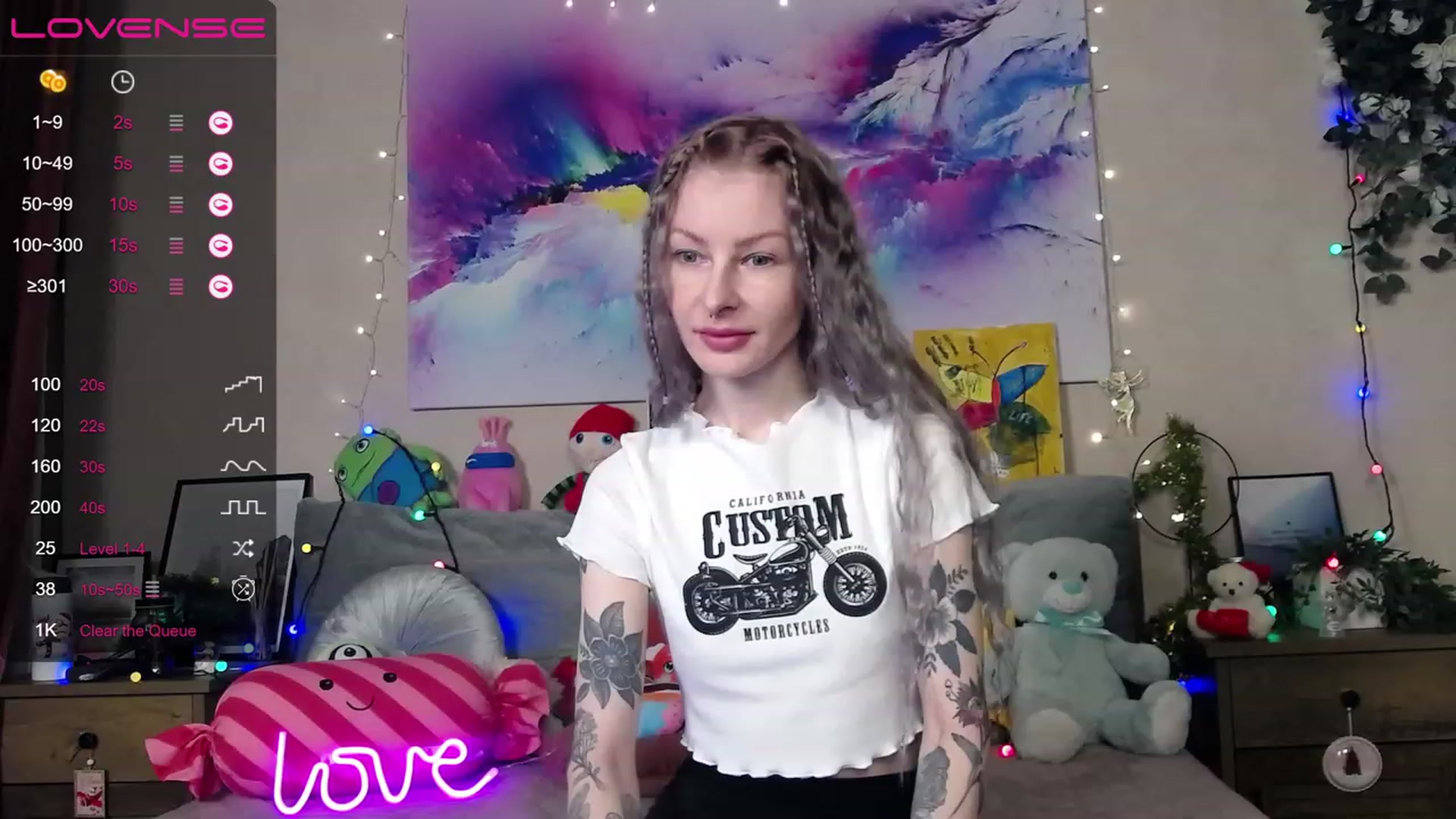 Gallery image thumbnail from Amerilyse's myfreecams stream on, 12/20/2022, 09:59 image 5 of 20