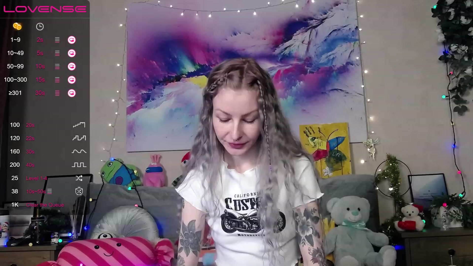 Gallery image thumbnail from Amerilyse's myfreecams stream on, 12/20/2022, 09:59 image 1 of 20
