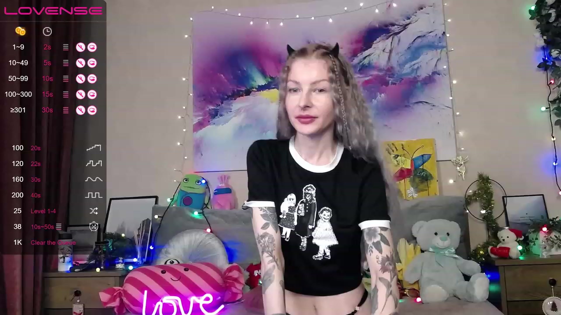 Gallery image thumbnail from Amerilyse's myfreecams stream on, 12/21/2022, 10:45 image 5 of 20