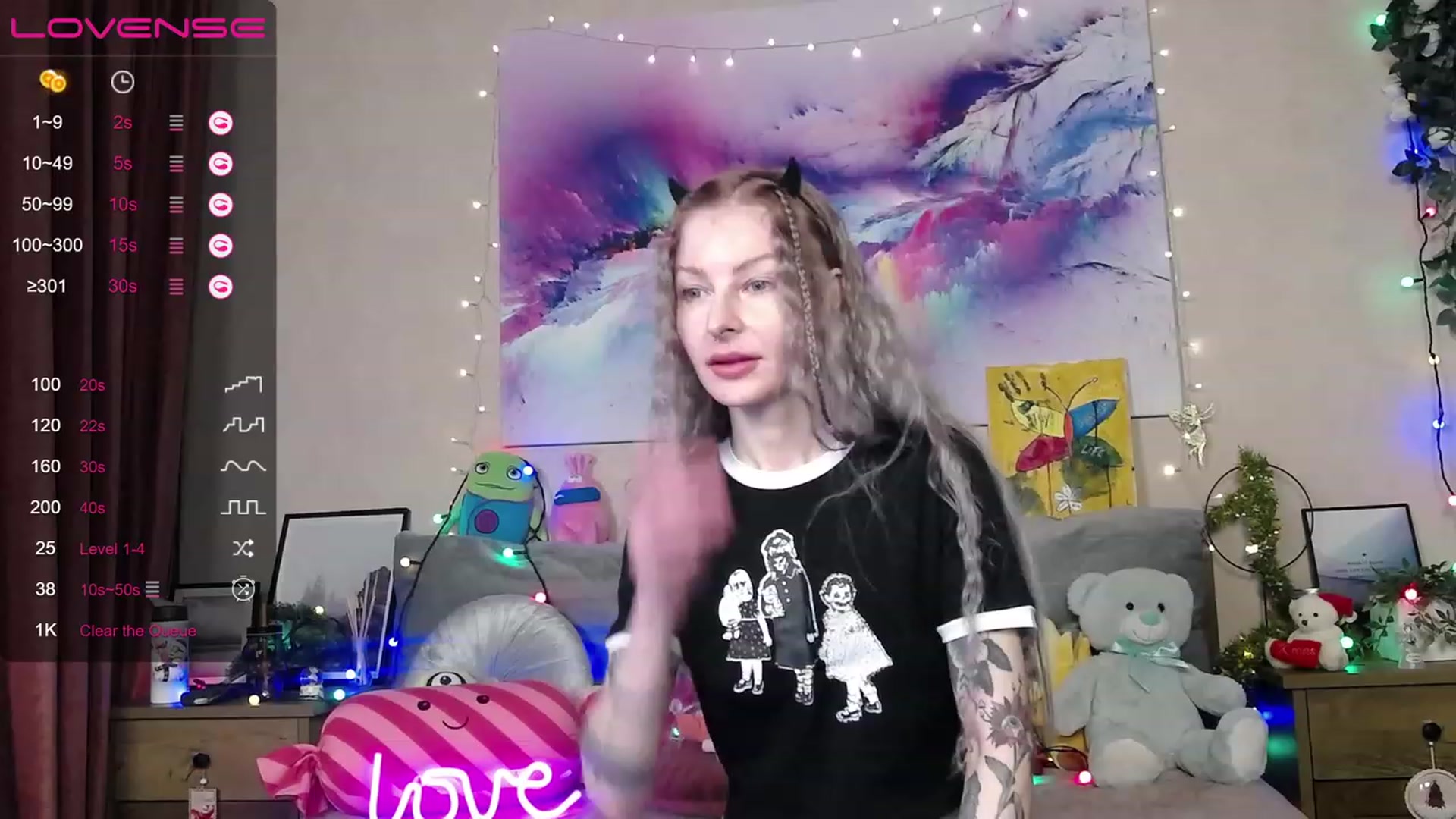 Gallery image thumbnail from Amerilyse's myfreecams stream on, 12/21/2022, 10:45 image 1 of 20