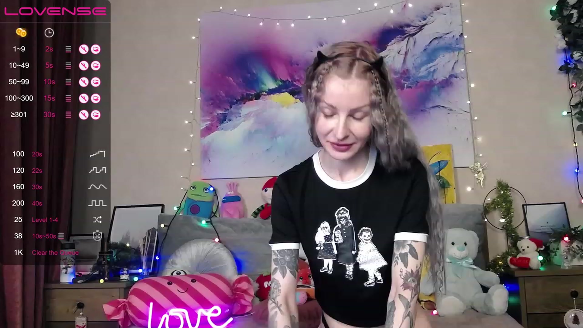 Gallery image thumbnail from Amerilyse's myfreecams stream on, 12/21/2022, 10:45 image 6 of 20