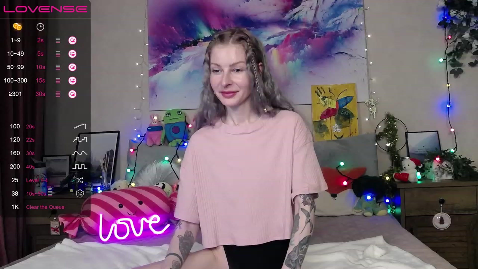 Gallery image thumbnail from Amerilyse's myfreecams stream on, 12/22/2022, 13:12 image 8 of 20