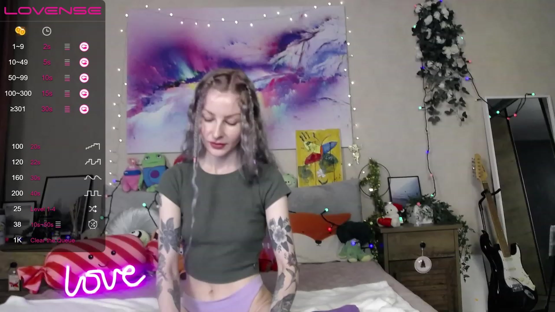 Gallery image thumbnail from Amerilyse's myfreecams stream on, 12/23/2022, 11:05 image 18 of 20