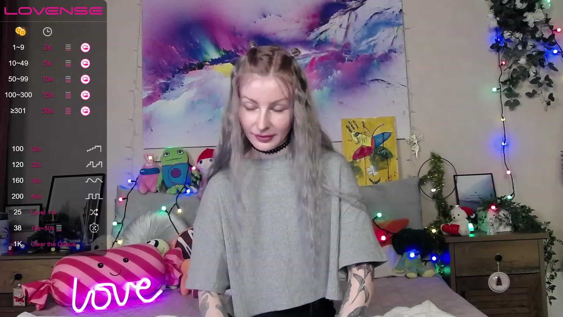 Gallery image thumbnail from Amerilyse's myfreecams stream on, 12/27/2022, 10:25 image 18 of 20