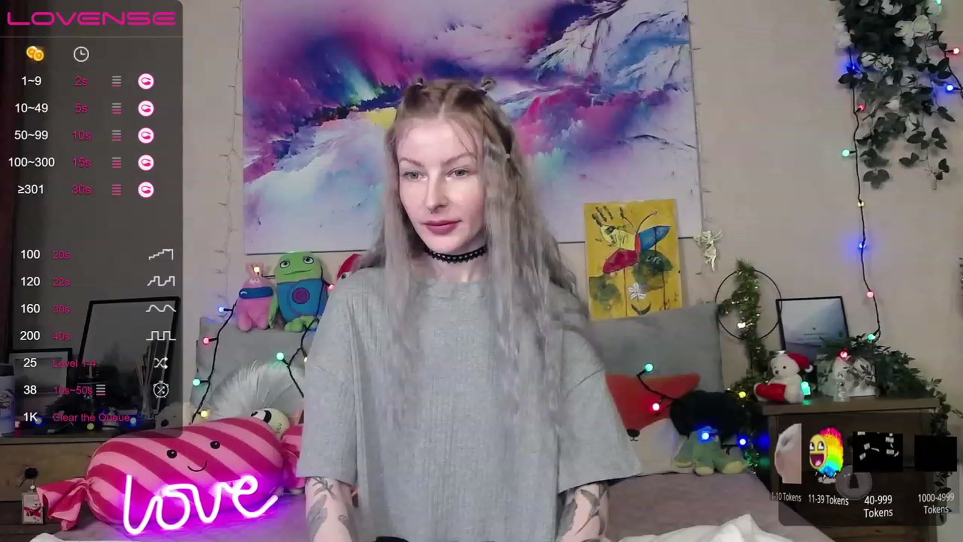 Gallery image thumbnail from Amerilyse's myfreecams stream on, 12/27/2022, 10:25 image 17 of 20