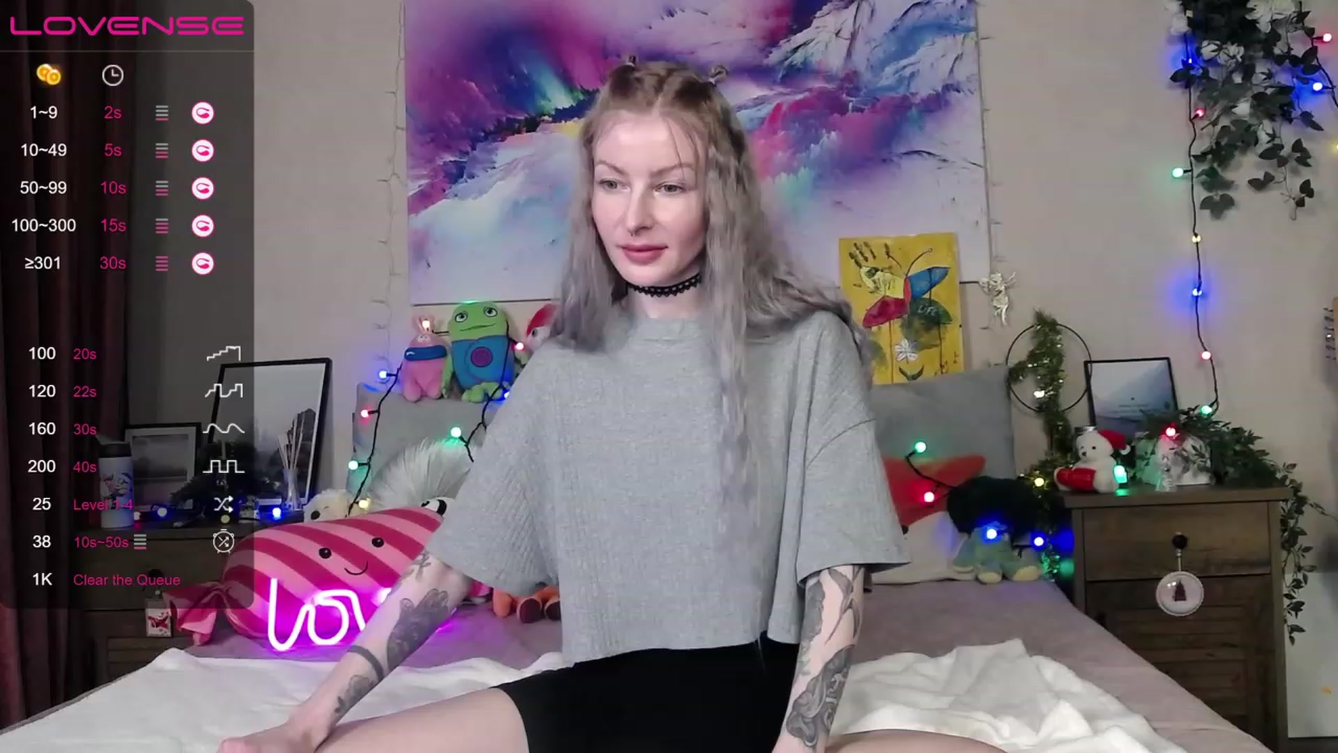 Gallery image thumbnail from Amerilyse's myfreecams stream on, 12/27/2022, 11:32 image 10 of 20