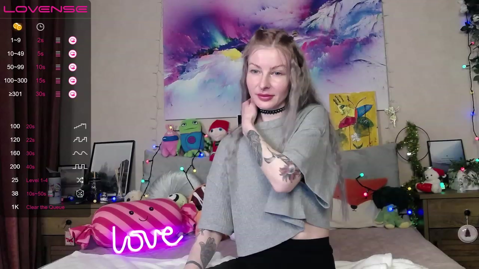 Gallery image thumbnail from Amerilyse's myfreecams stream on, 12/27/2022, 13:17 image 8 of 20