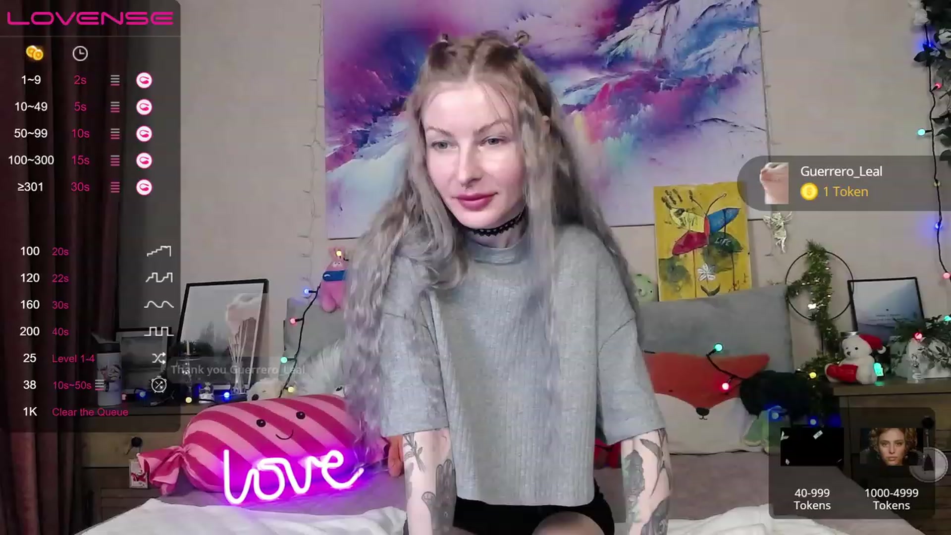 Gallery image thumbnail from Amerilyse's myfreecams stream on, 12/27/2022, 13:17 image 9 of 20