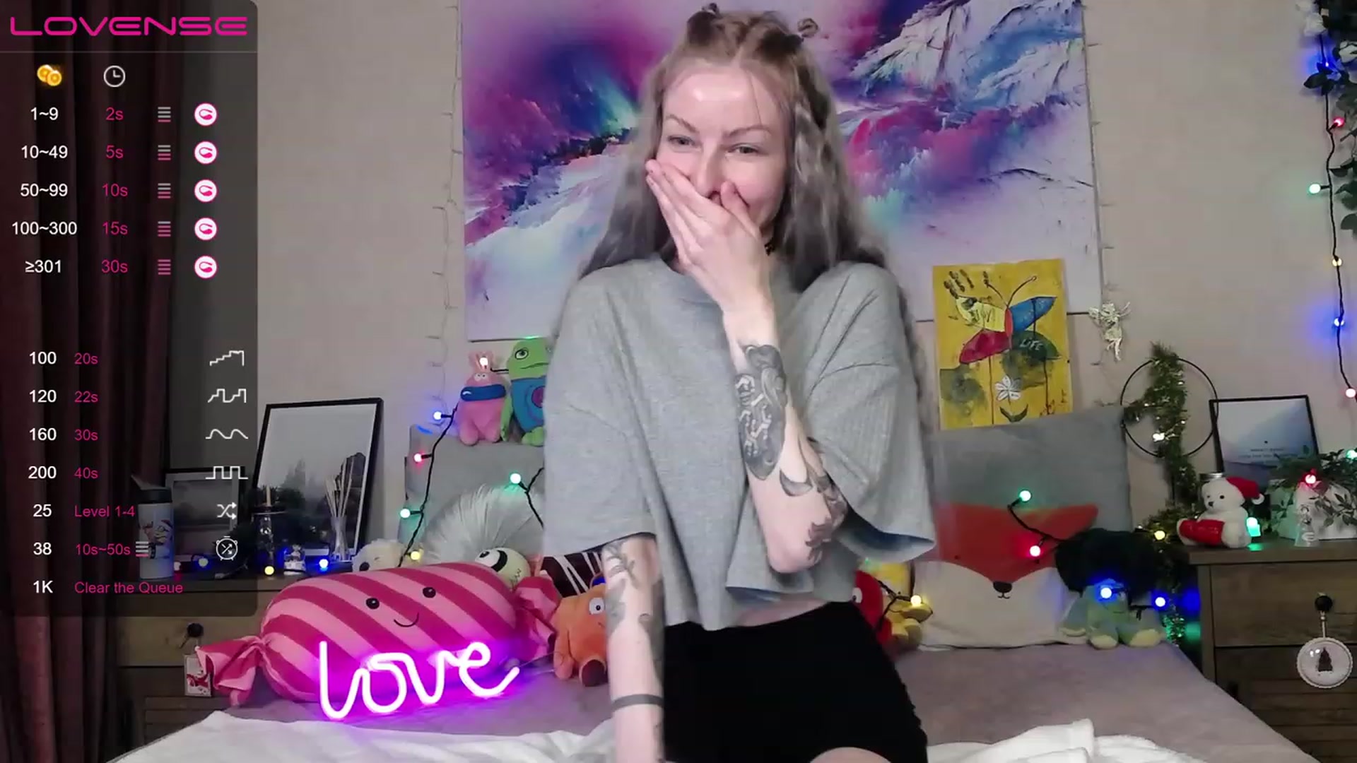 Gallery image thumbnail from Amerilyse's myfreecams stream on, 12/27/2022, 13:17 image 11 of 20