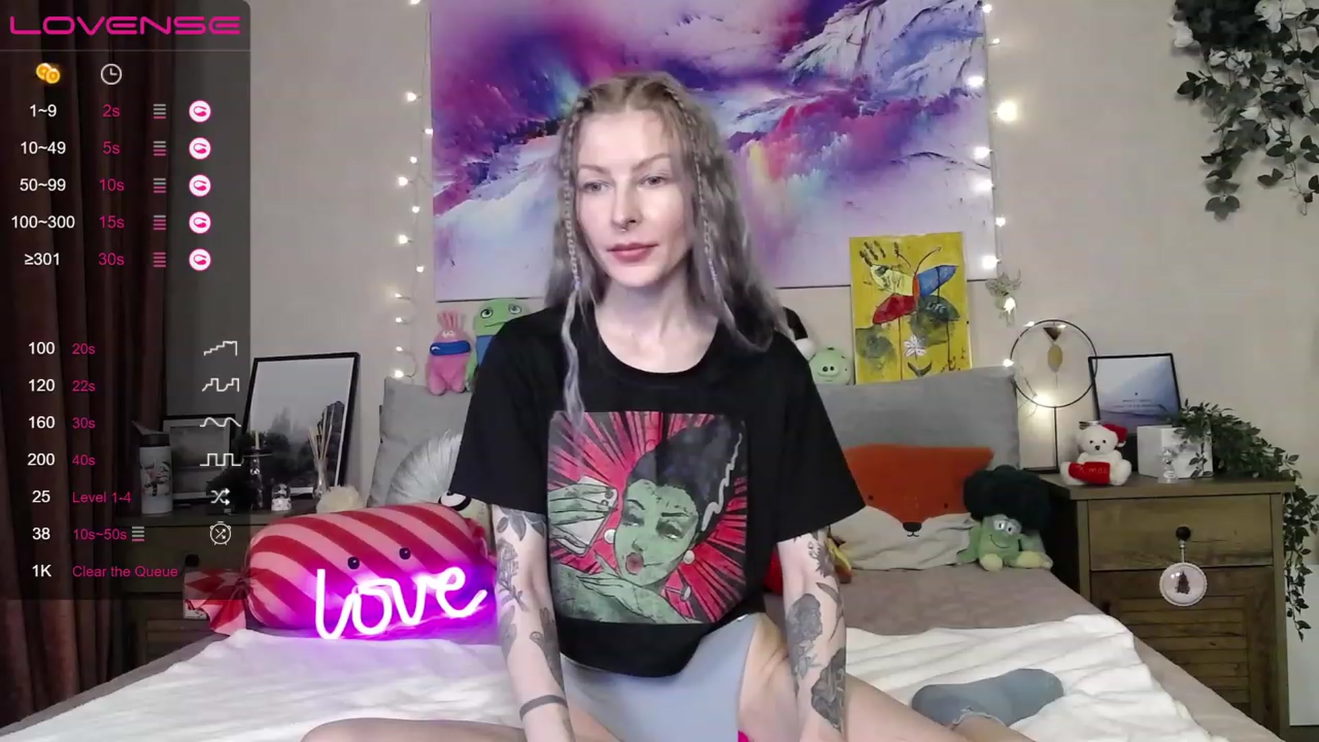 Gallery image thumbnail from Amerilyse's myfreecams stream on, 01/02/2023, 13:11 image 12 of 20