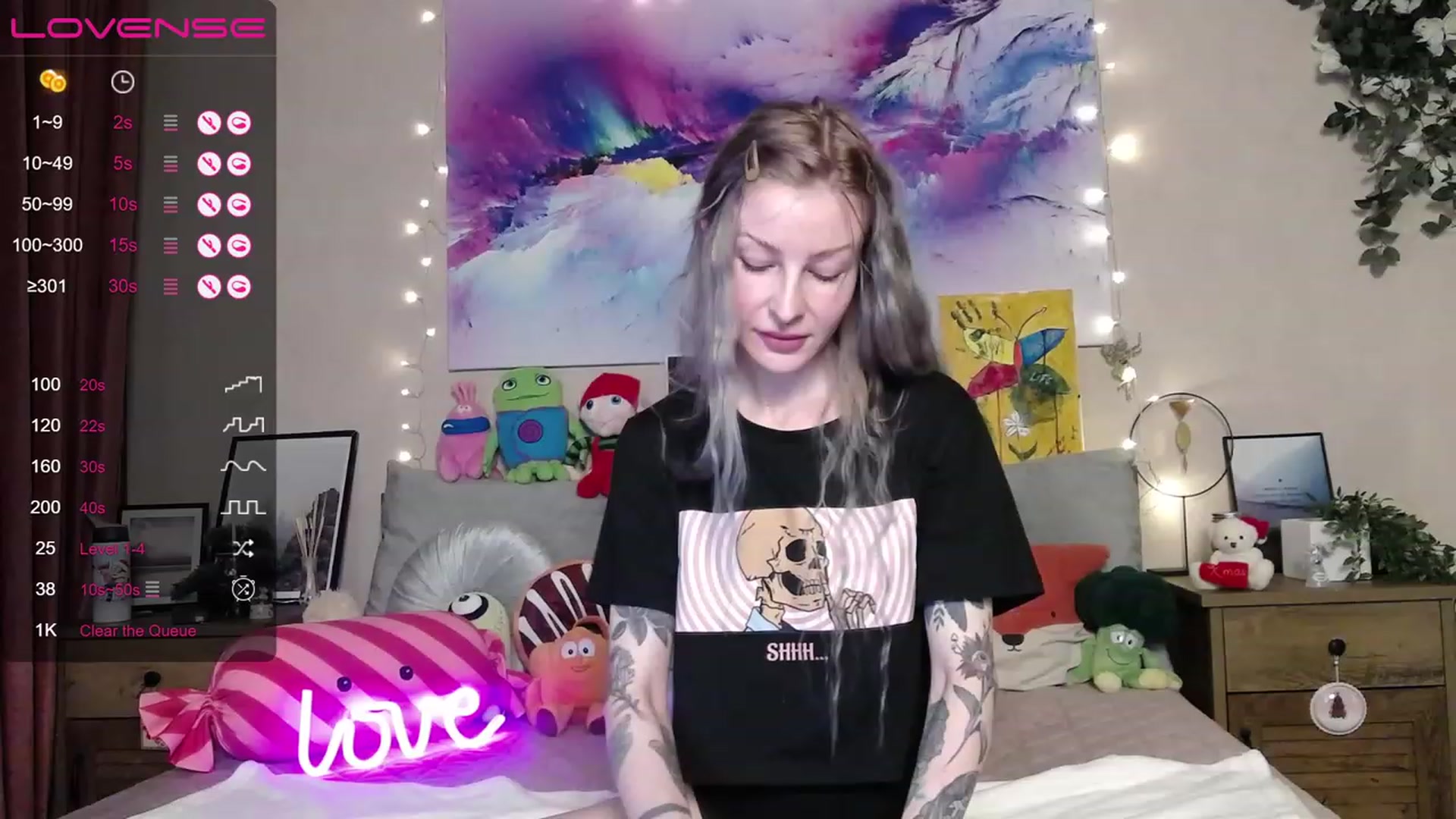 Gallery image thumbnail from Amerilyse's myfreecams stream on, 01/03/2023, 12:28 image 3 of 20