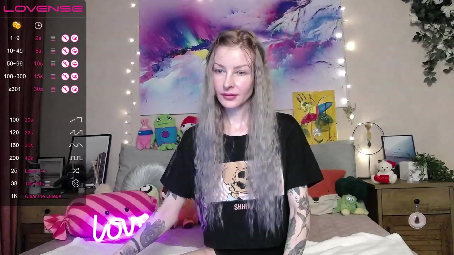 Gallery image thumbnail from Amerilyse's myfreecams stream on, 01/03/2023, 12:28 image 2 of 20