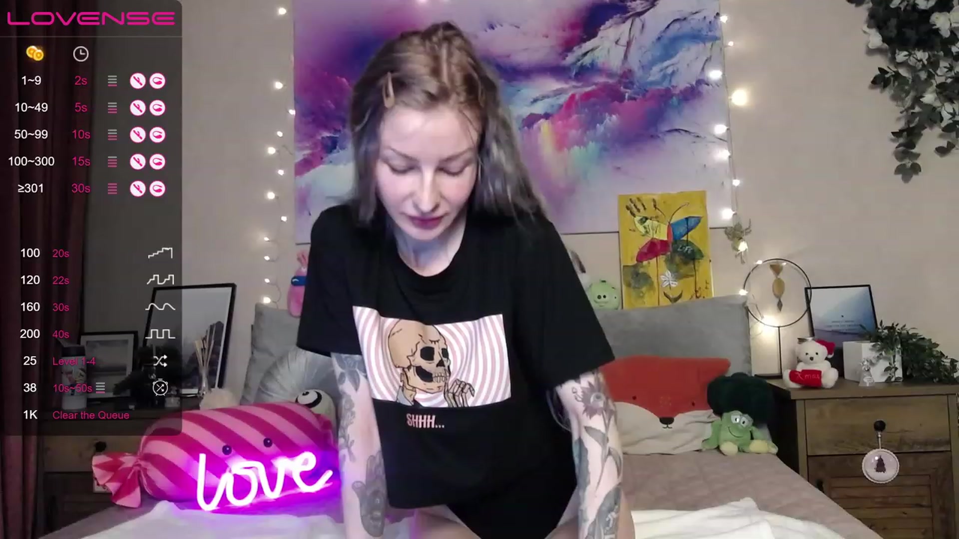Gallery image thumbnail from Amerilyse's myfreecams stream on, 01/03/2023, 12:28 image 7 of 20